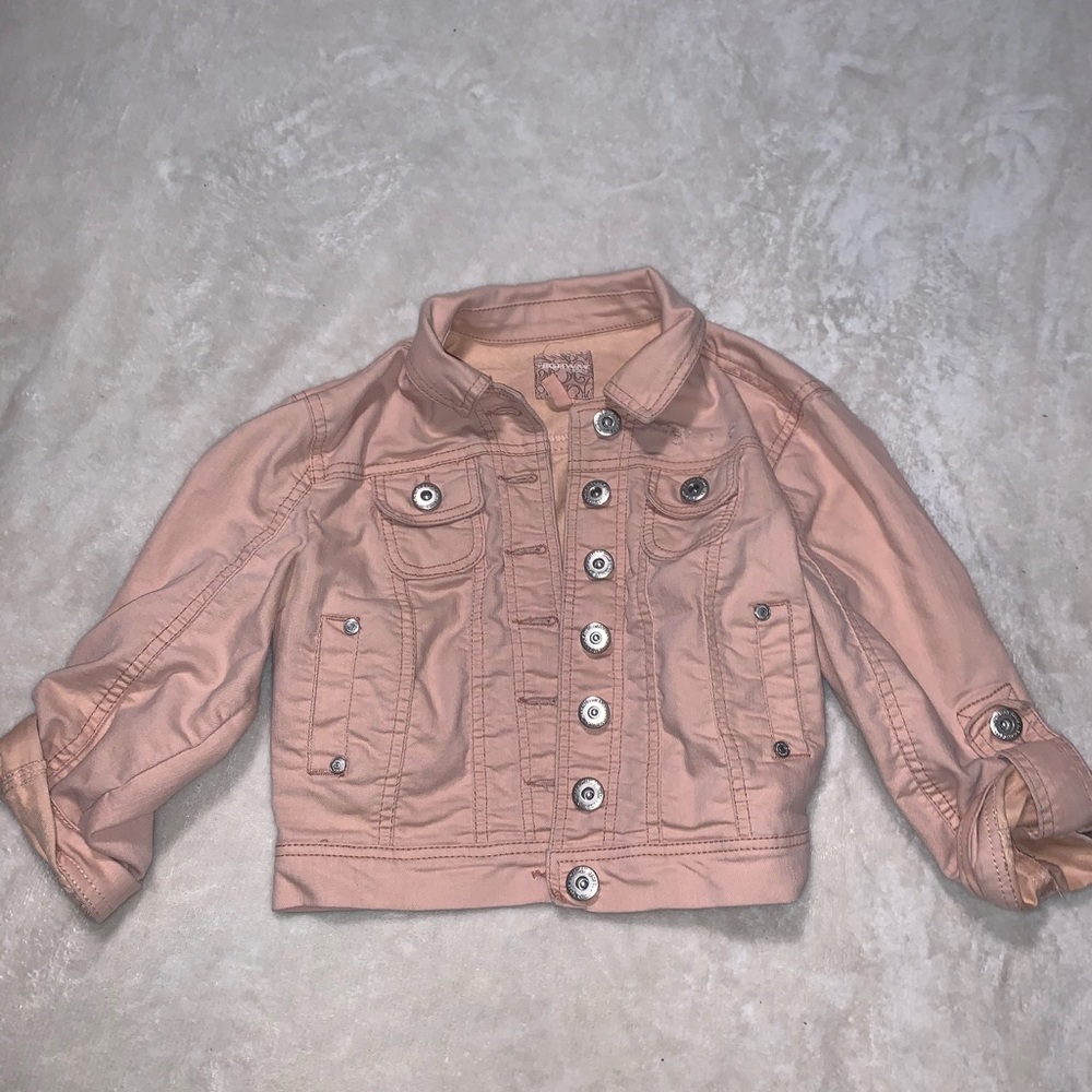 Cropped denim jacket